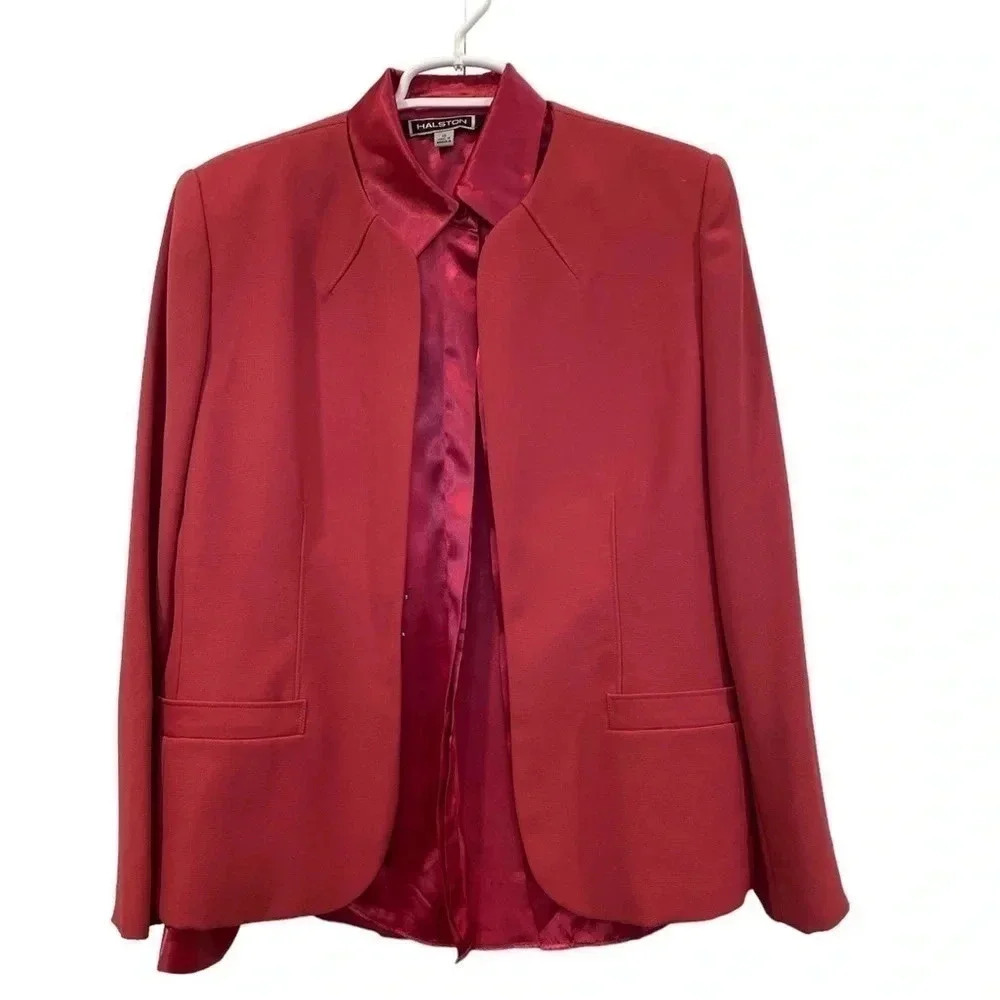 Halston 3pc Suit